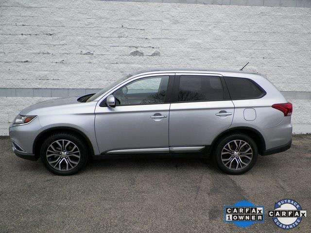 2016 Mitsubishi Outlander SE 4dr SUV